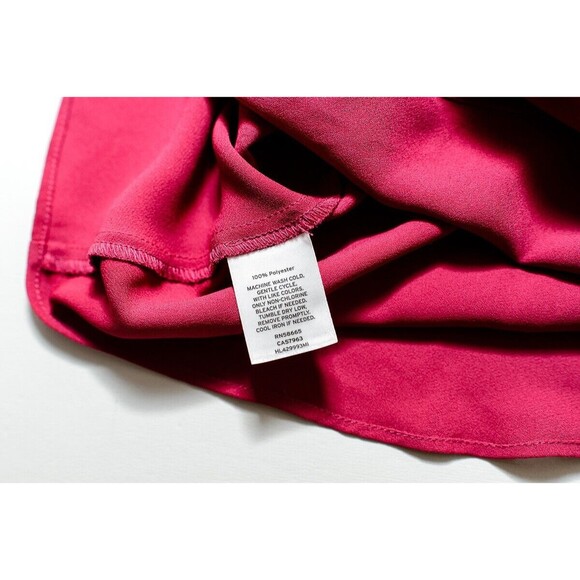 Chelsea 28 Pink Sleeveless Blouse V Neck Button Front Burgundy Berry Med Barbie - Picture 5 of 8